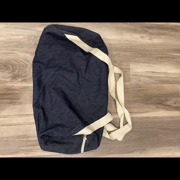 Cute Small Workout Bag - Picture 3 of 5